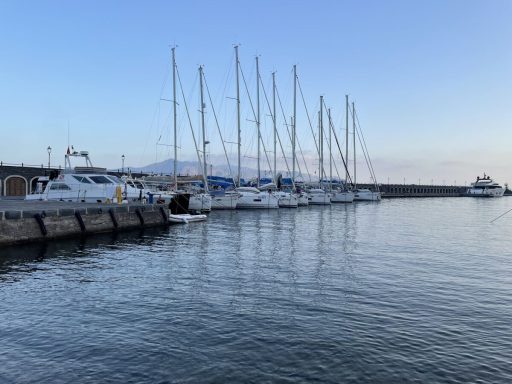 Santa Marina Salina, Porto Turistico